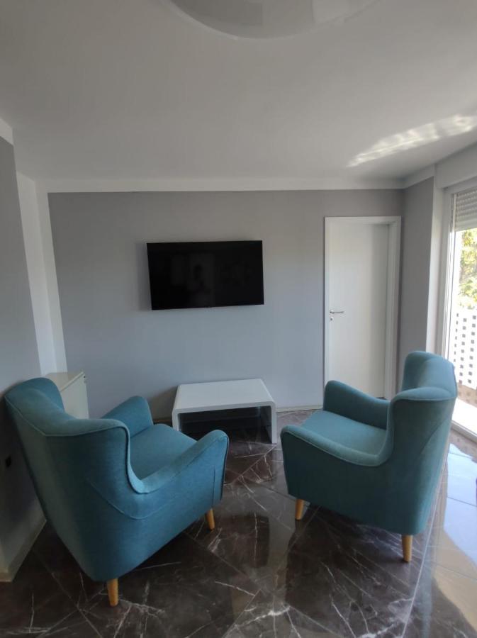 Modern Apartment Ana Rovinj Exterior photo
